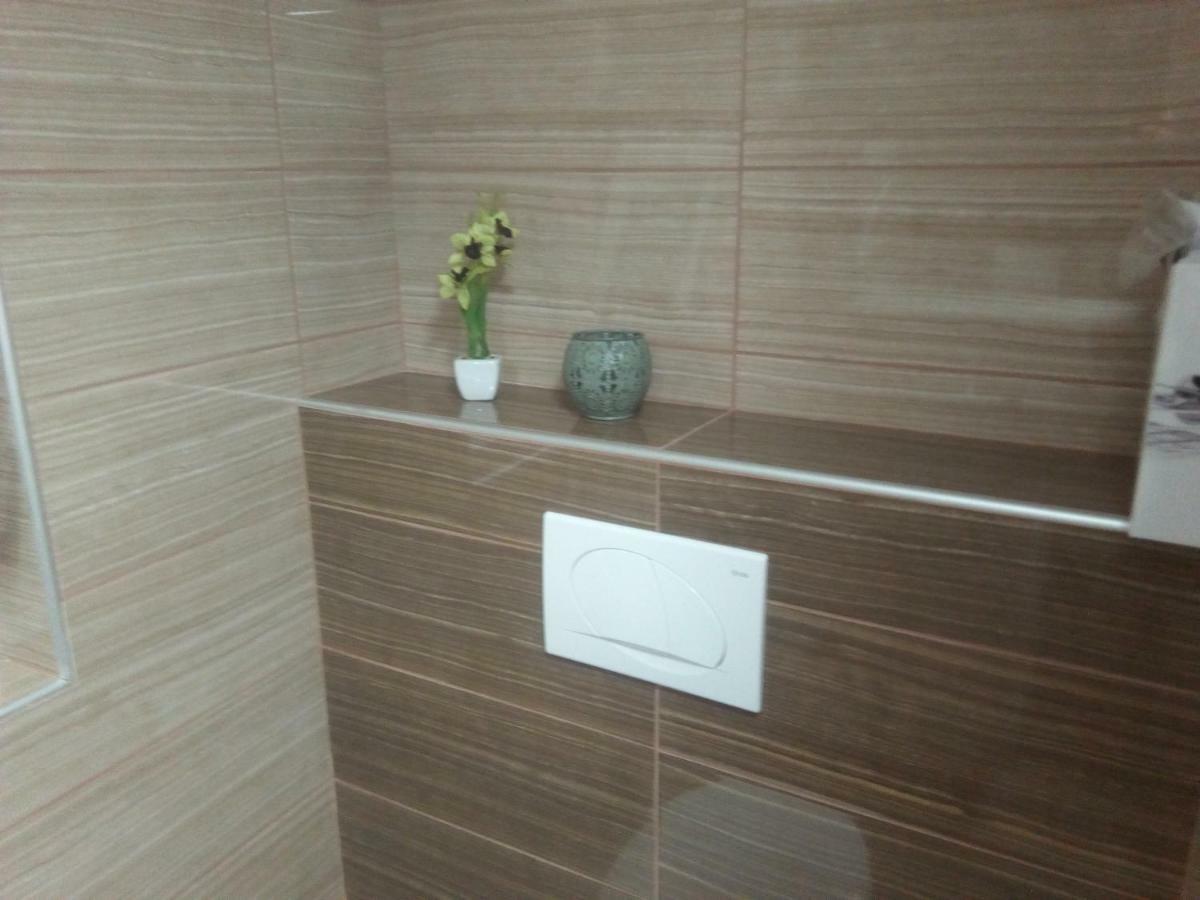 Apartmani Fran Vir Exteriér fotografie