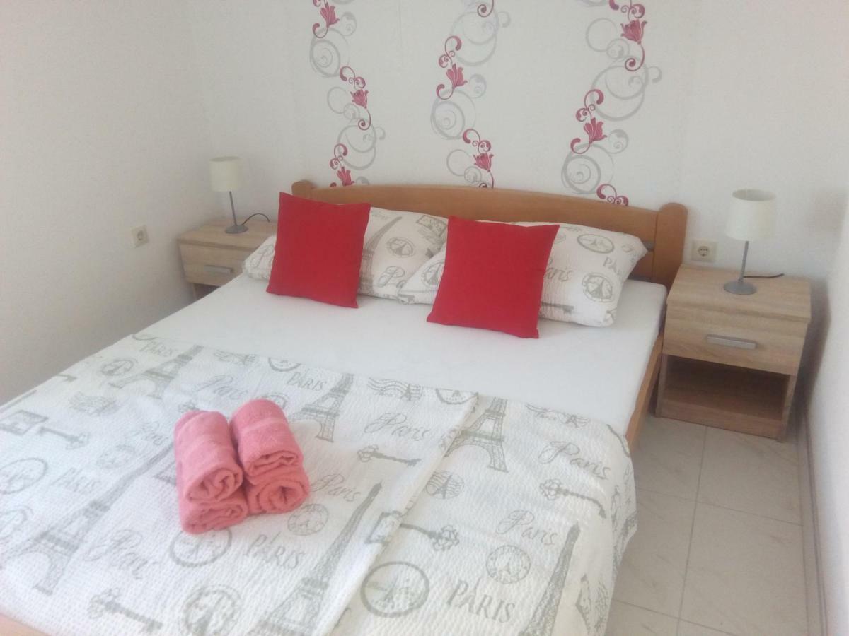 Apartmani Fran Vir Exteriér fotografie