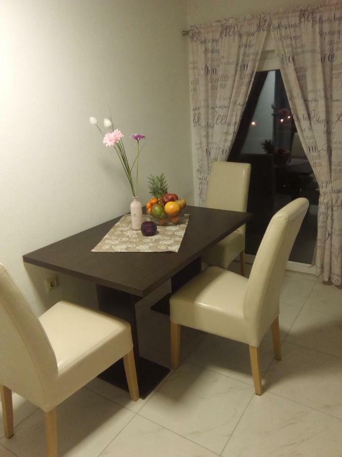 Apartmani Fran Vir Exteriér fotografie