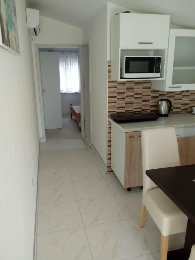 Apartmani Fran Vir Exteriér fotografie